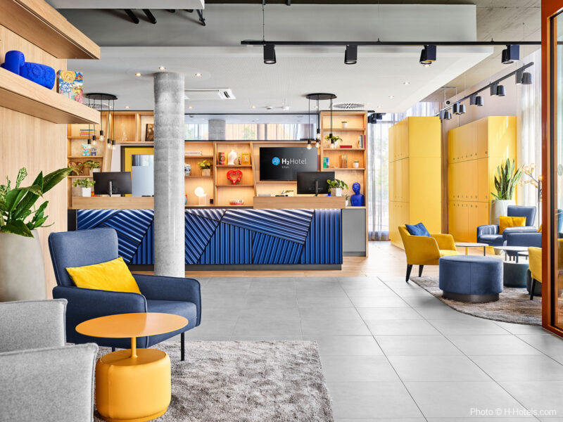 h-hotels_lobby-09_1600